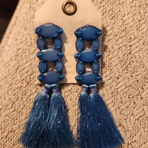 💥SALE💥 NWT ANTROPOLOGIE BLUE FACETED CABASHON TASSEL EARRINGS
